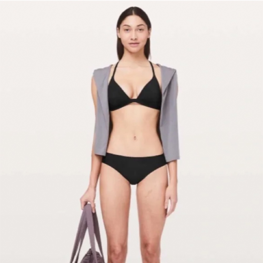 Lululemon Women’s Black Bikini Top